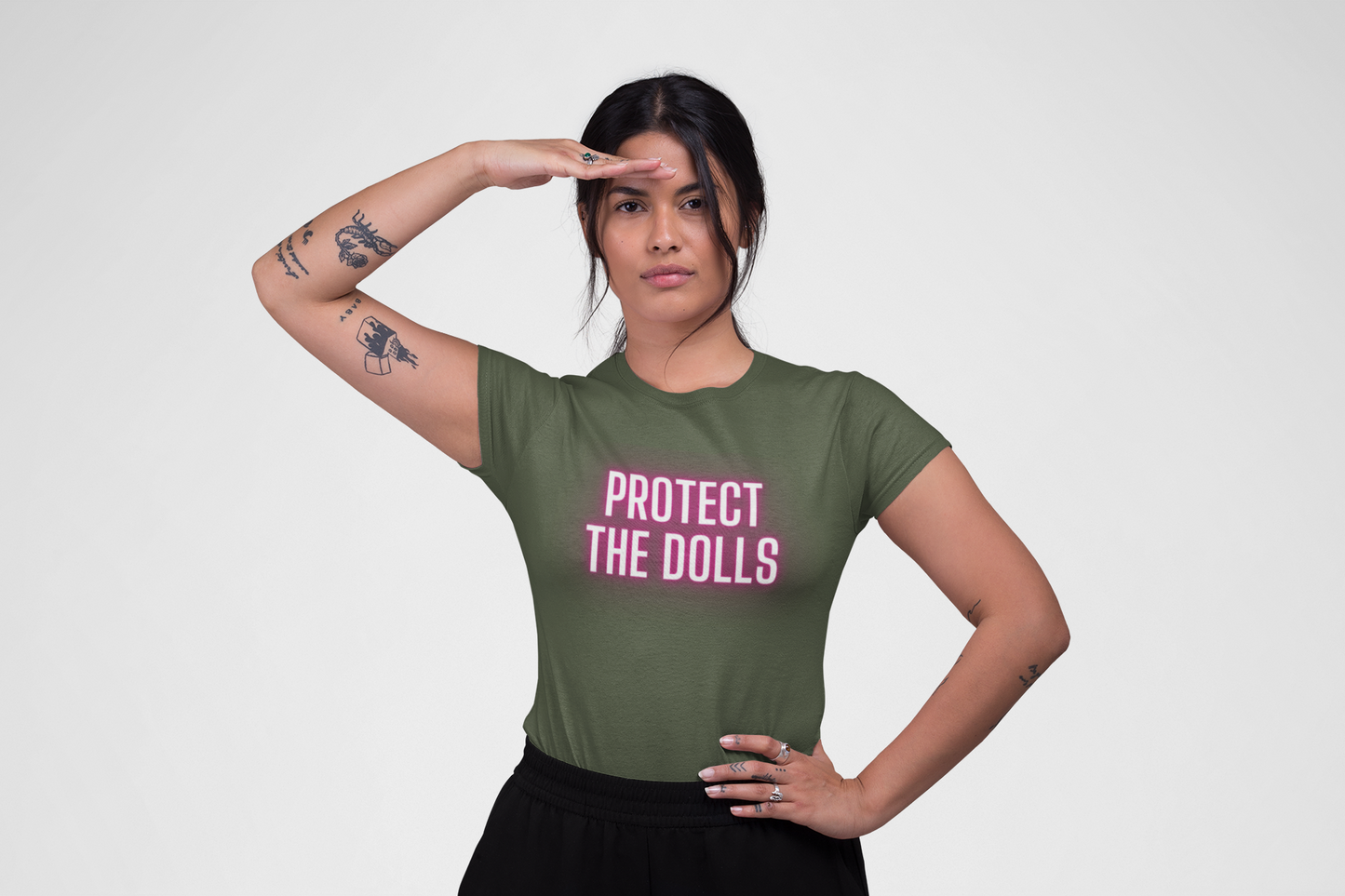 Protect The Dolls * Glow *- T-Shirt
