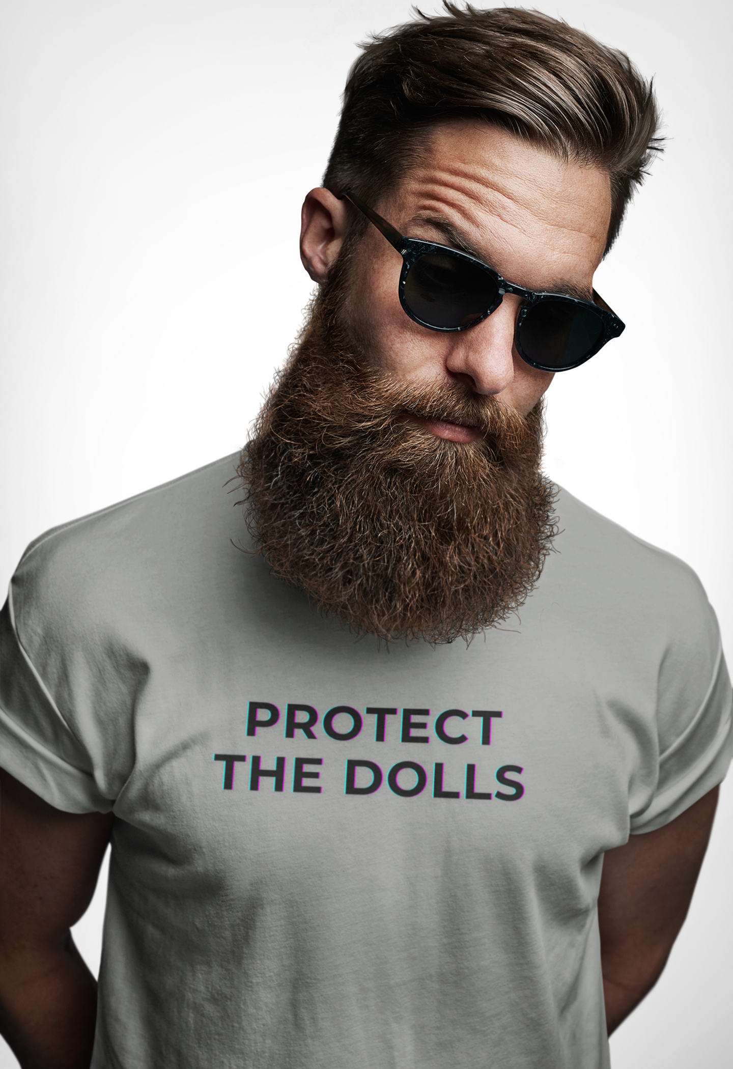 Protect The Dolls *Distort* - T-Shirt